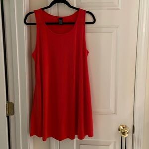 Sleeveless tunic WITH POCKETS!